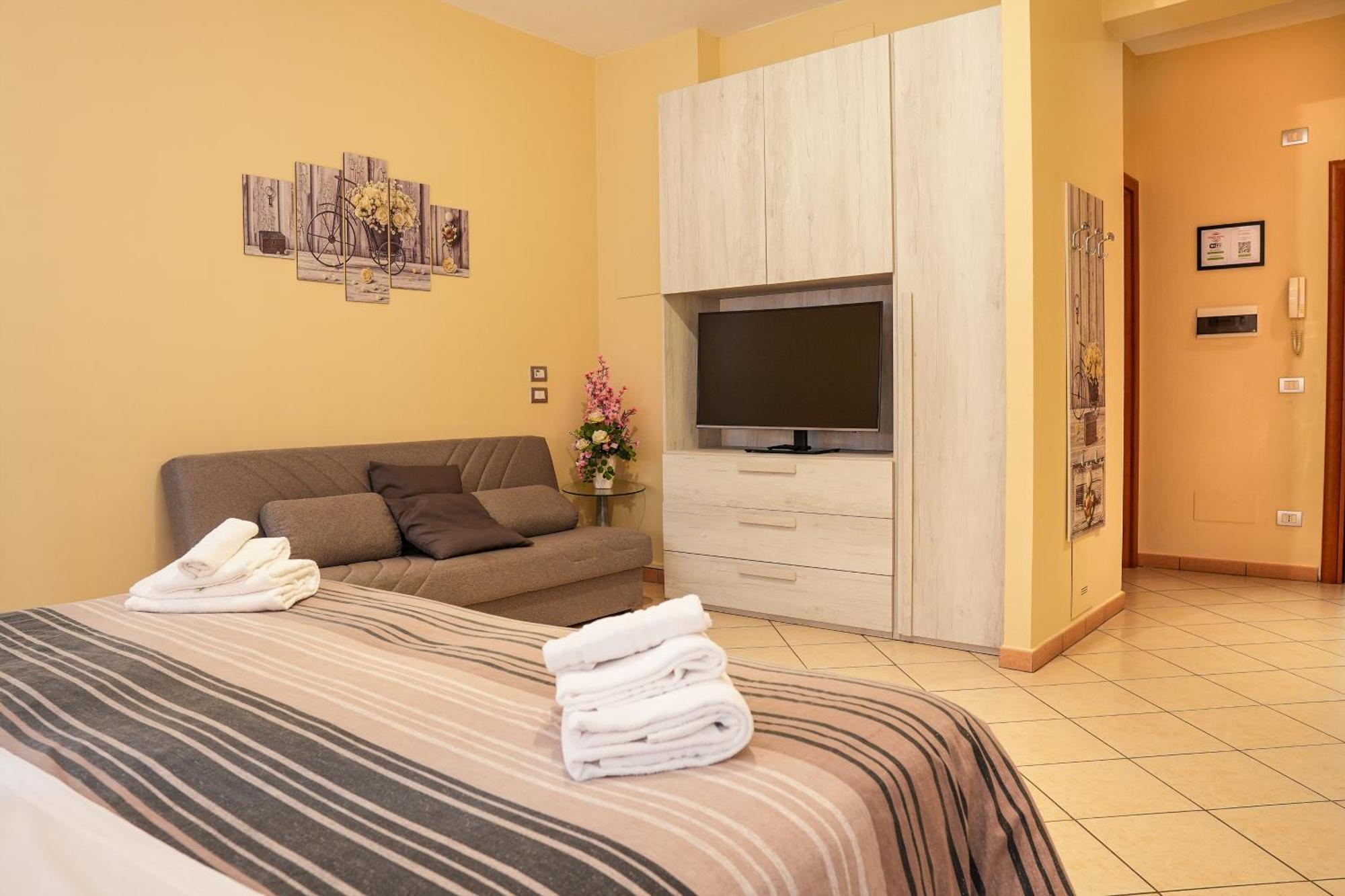 פררה Smart Hotel מראה חיצוני תמונה