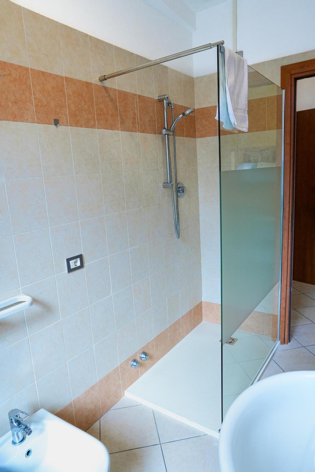 פררה Smart Hotel מראה חיצוני תמונה