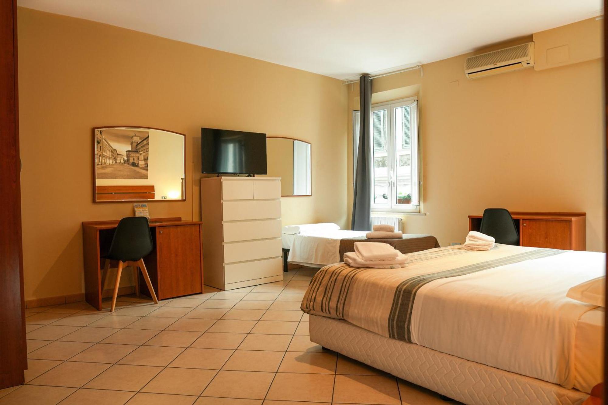 פררה Smart Hotel מראה חיצוני תמונה